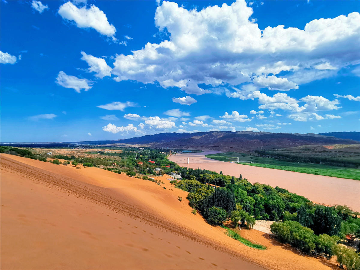 宁夏，天空之镜的魅力，心动之旅启程