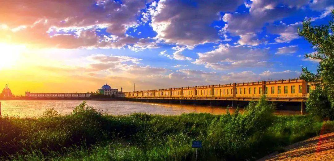 巴彦淖尔,友情与家的温暖的一天