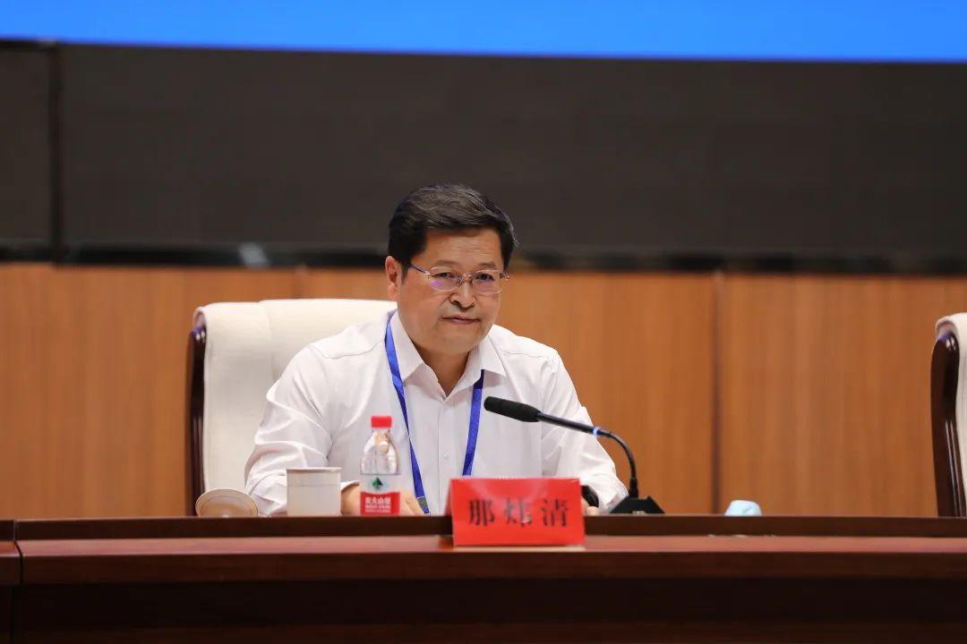 乌海，探寻尘封的回忆足迹